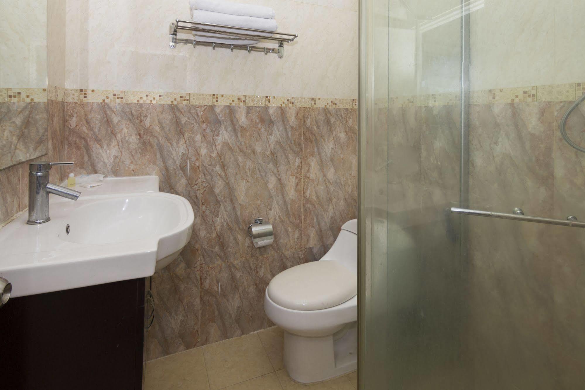 Hotel Royal Q & D 3*