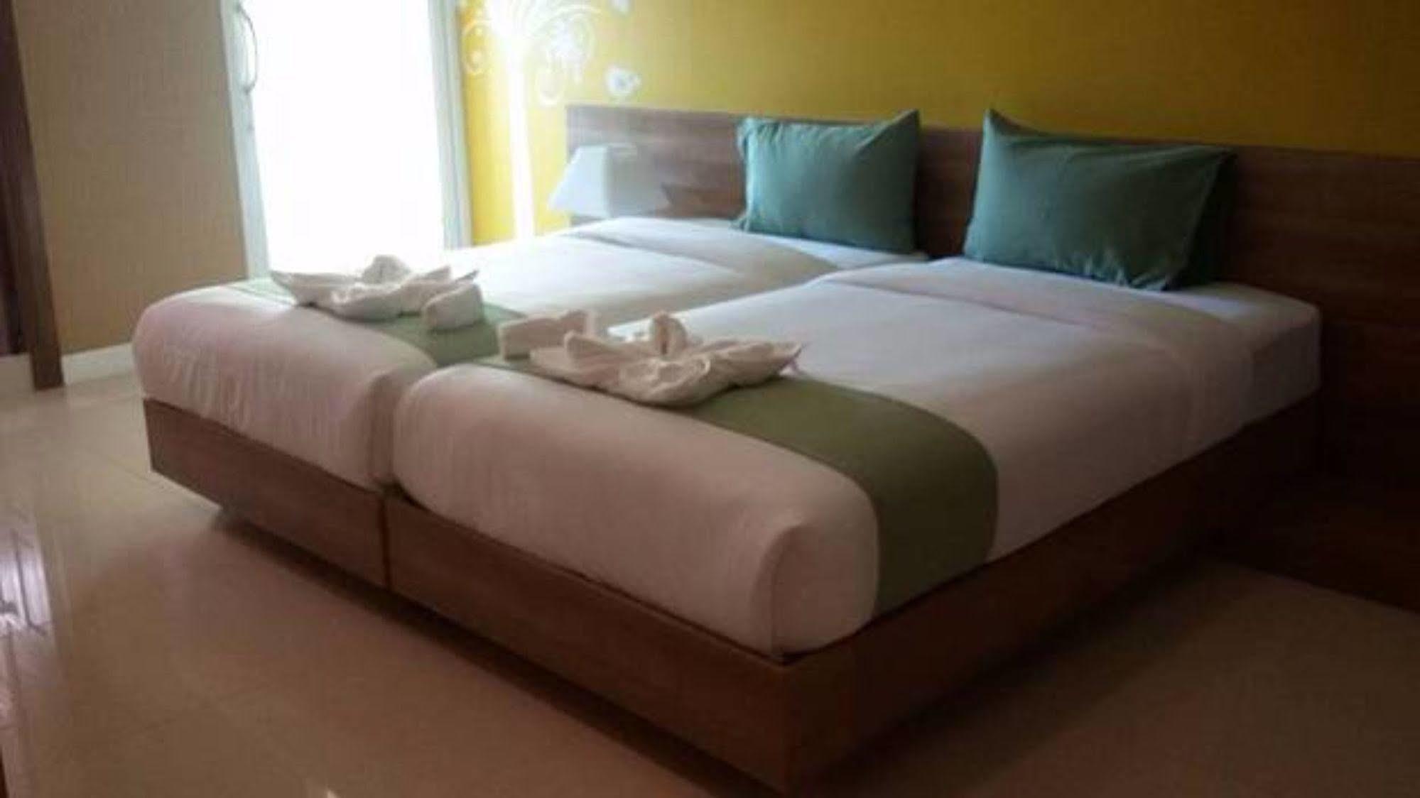 Pintree Apartment Pattaya