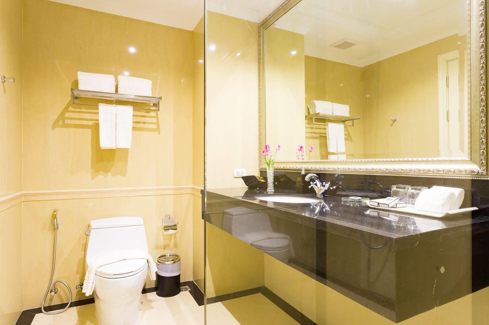 Crystal Hotel 5*