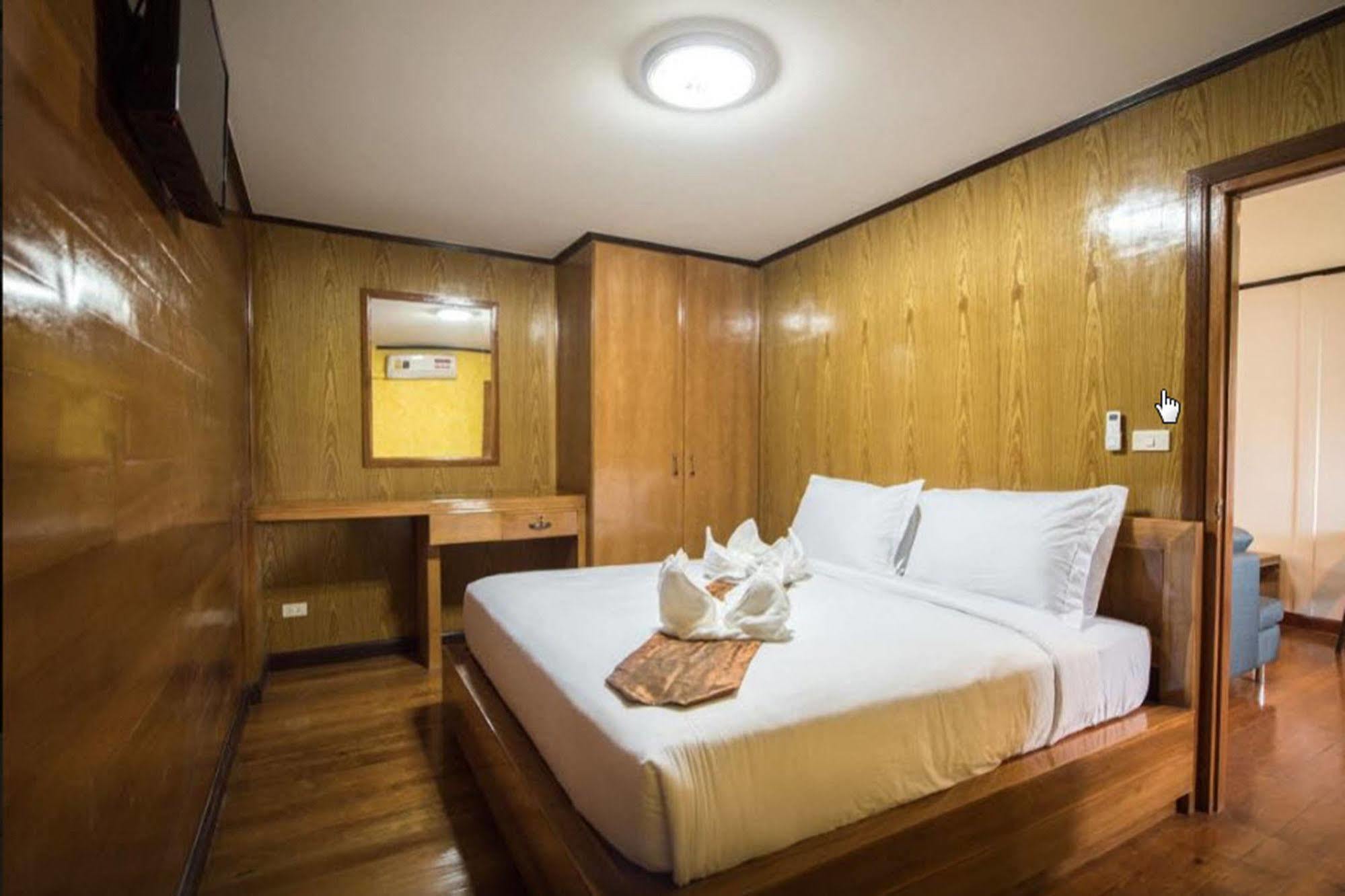 Viking Resort 4*