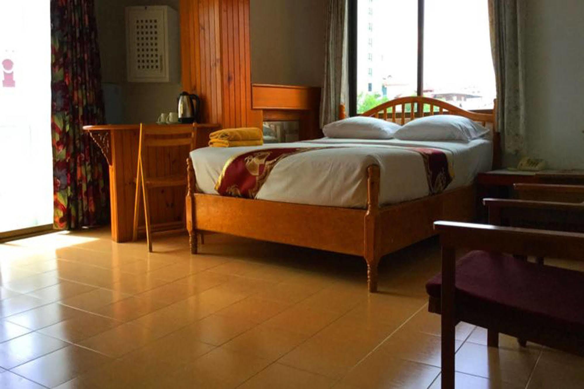 Bliss Mansion Hotel Pattaya