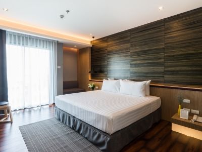 Sea Me Spring Tree Hotel (Adults Only)