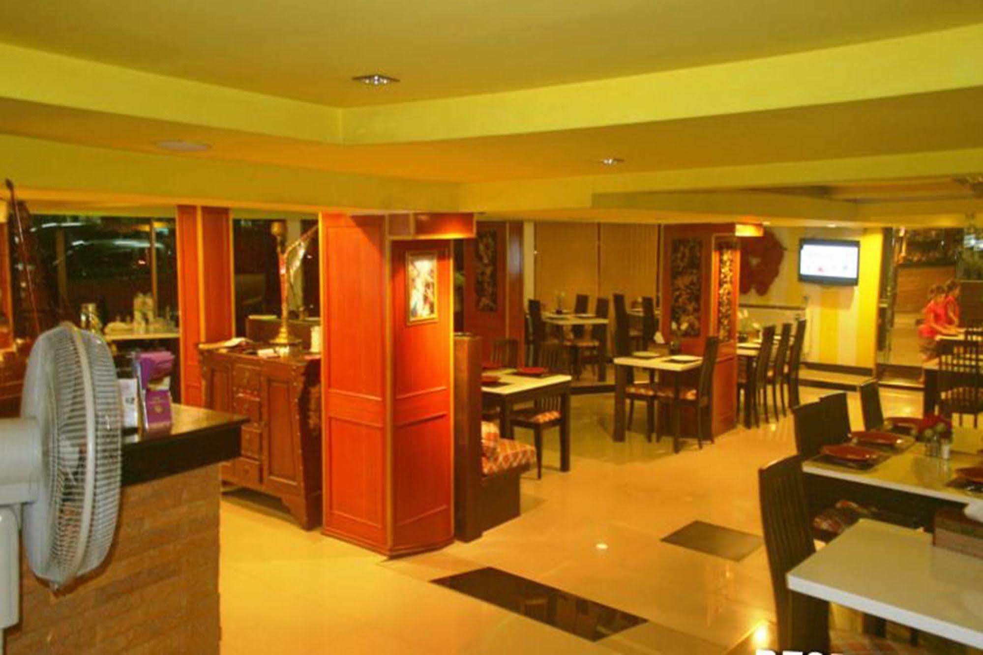 Tez Palace 2* Pattaya