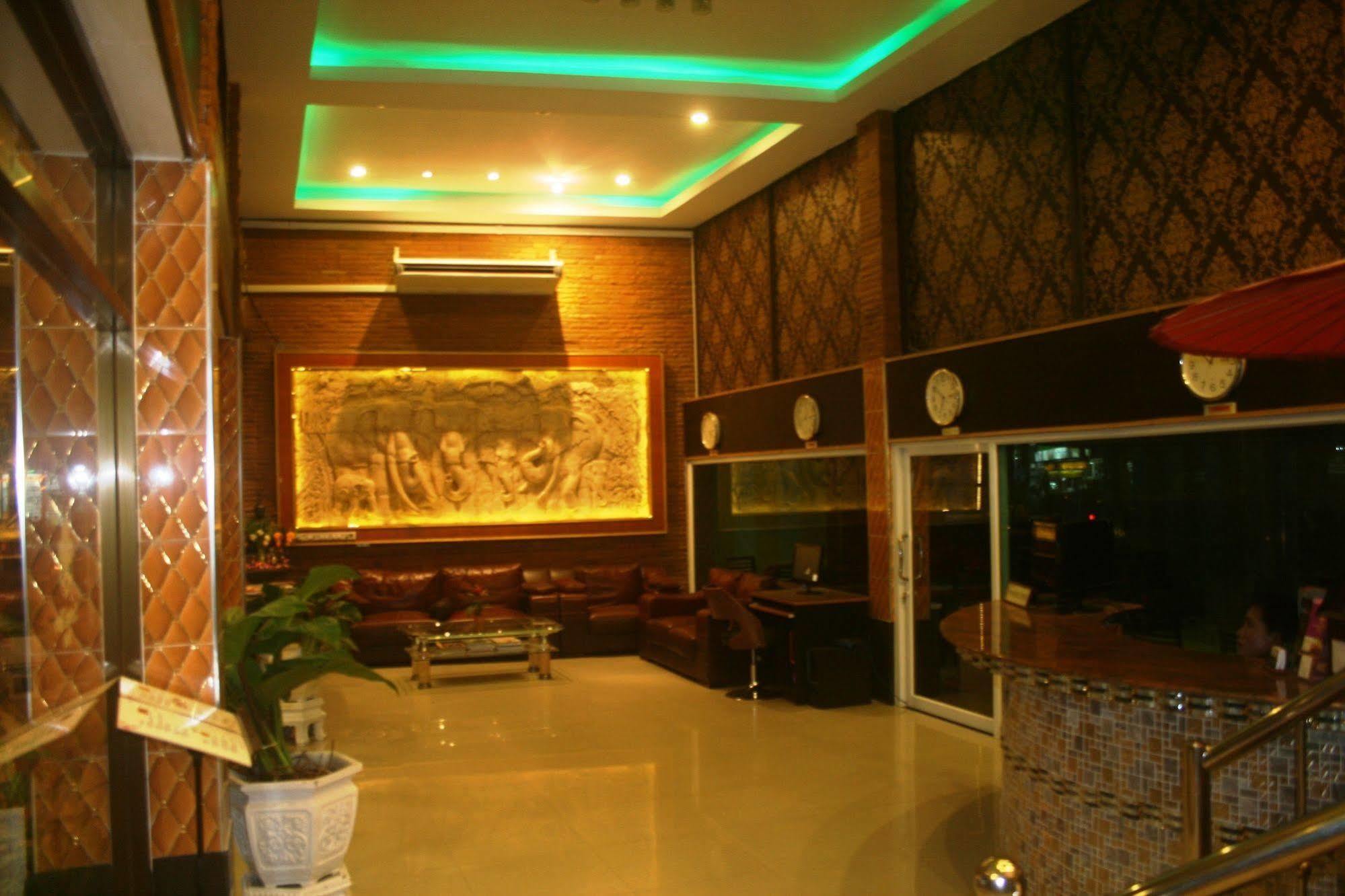 Hotel Tez Palace 2*