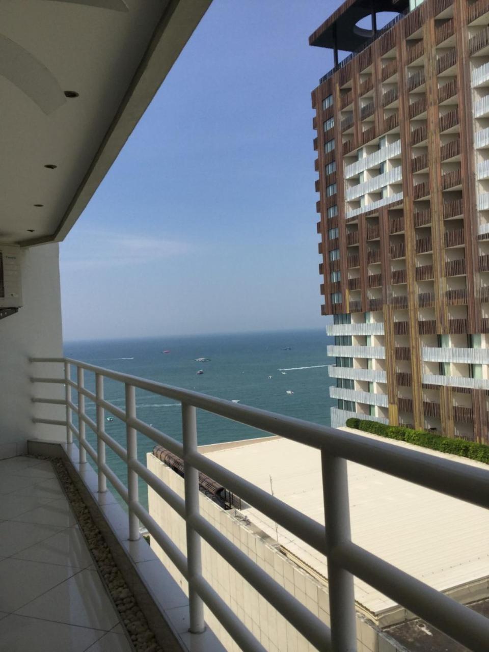 View Talay 6 By Pat 42 Apartment
