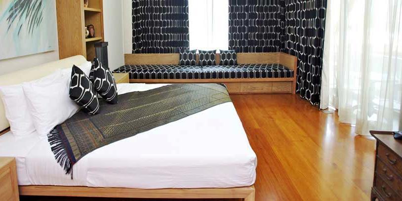 Manathai Grace, Hotel