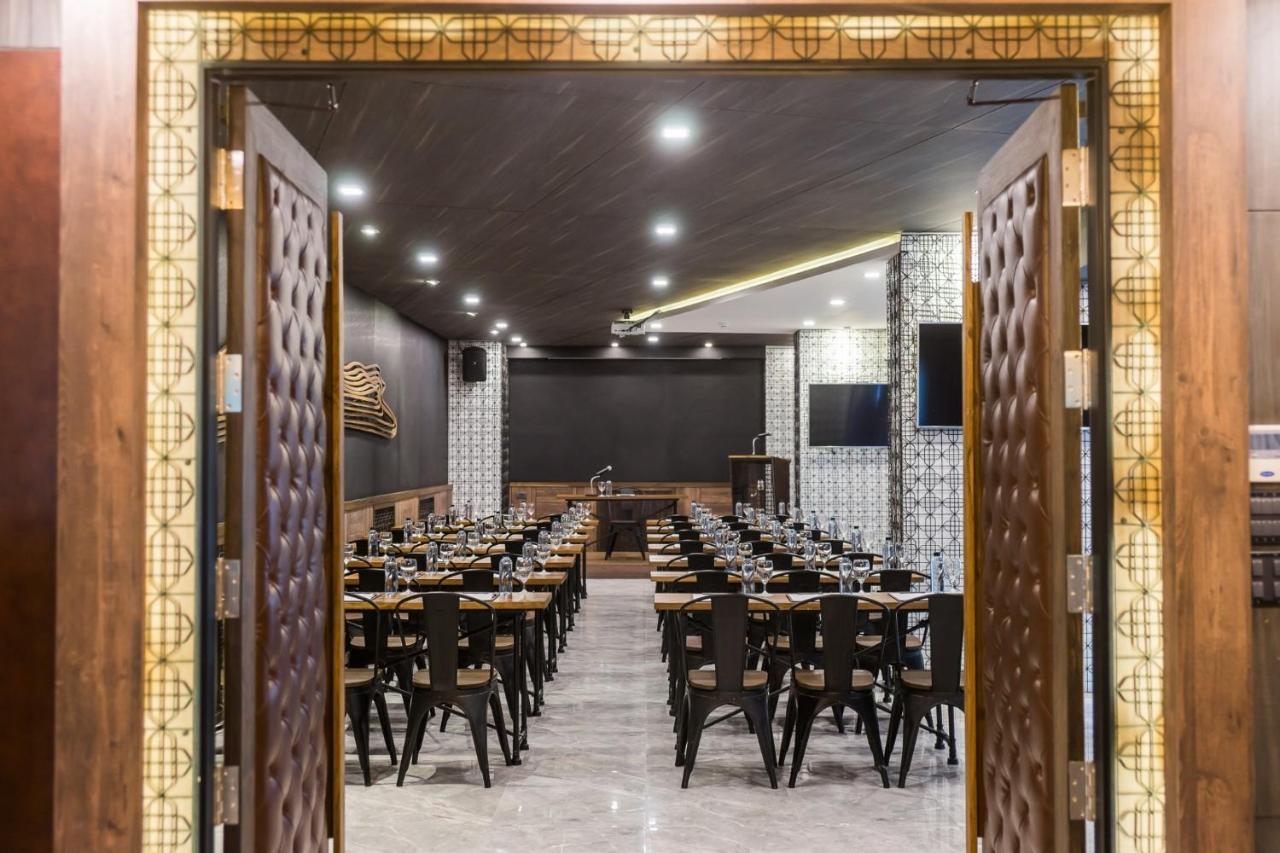 Acqua Hotel