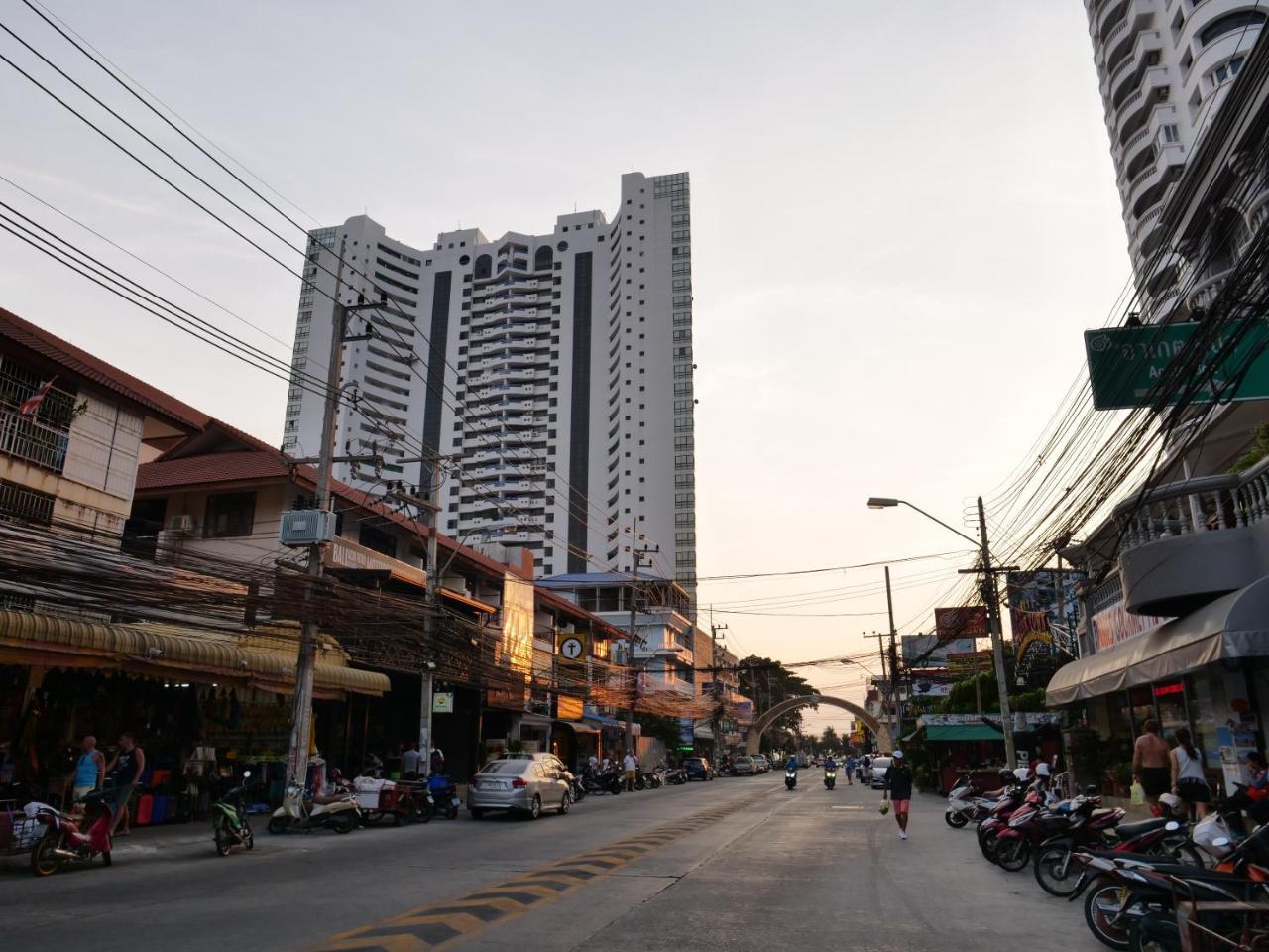 Breeze * Pattaya