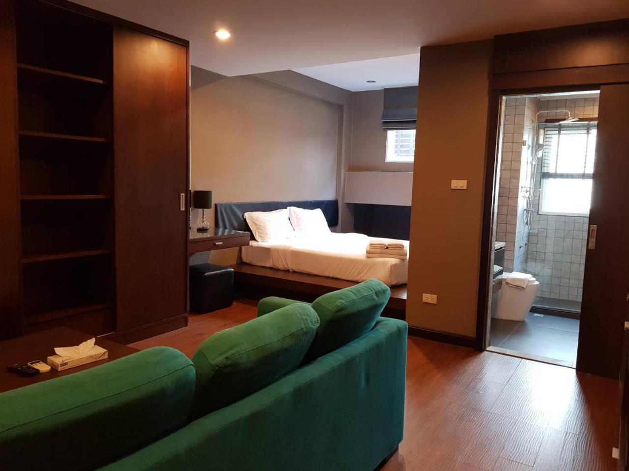 Escape 3*