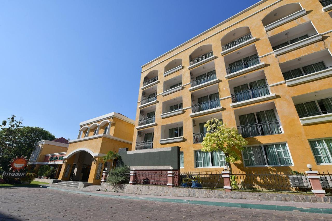 Oyo 109 Ozone Prime Hotel 4*