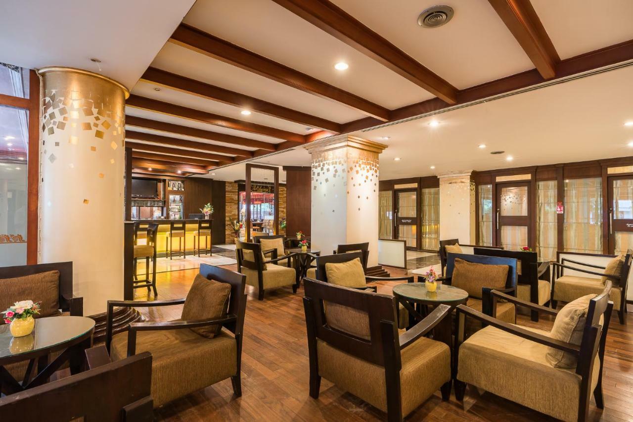 Hotel Mountain & Convention Center Pattaya