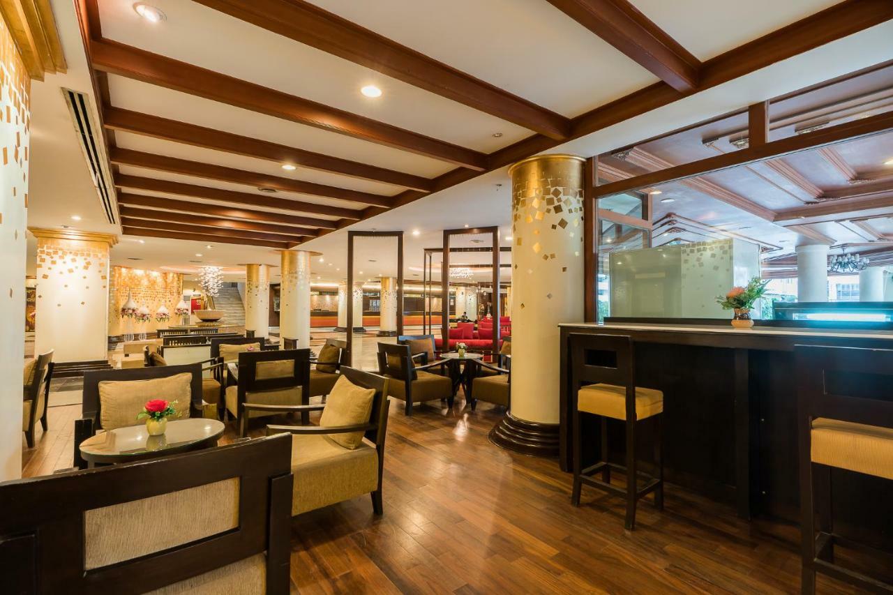 Hotel Mountain & Convention Center Pattaya