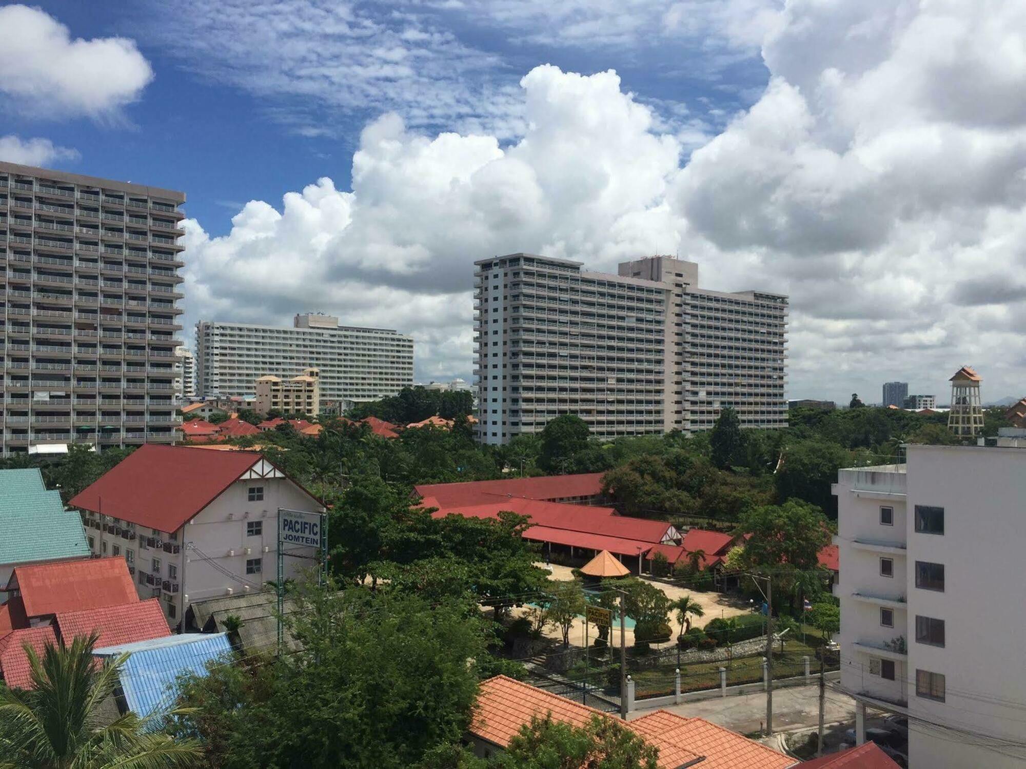 โรงแรม Longstay - Sha Certified 3*
