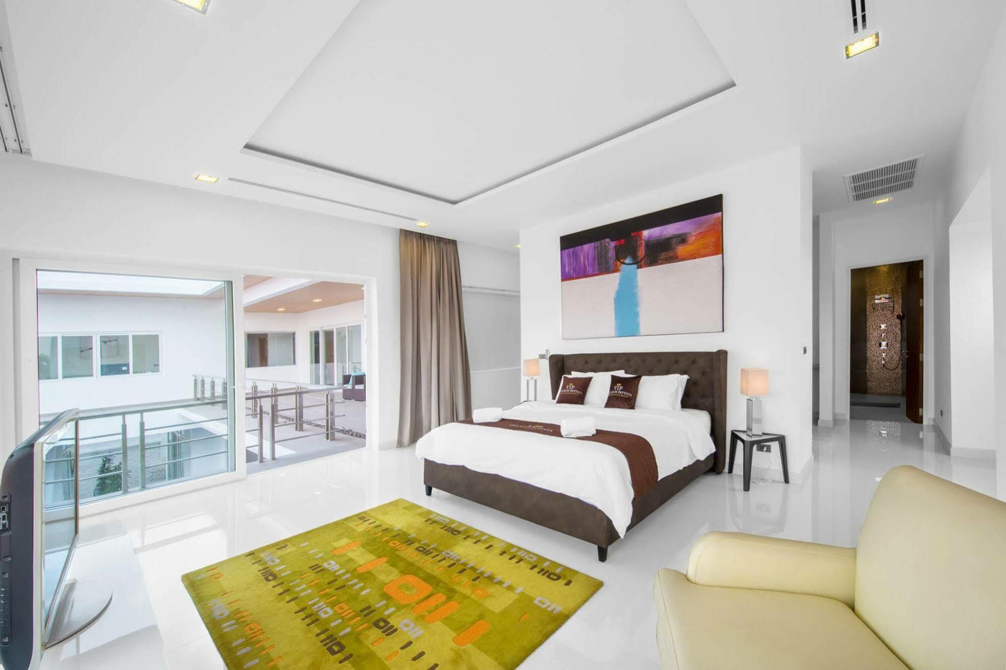 Davinci Pool Villa Pattaya