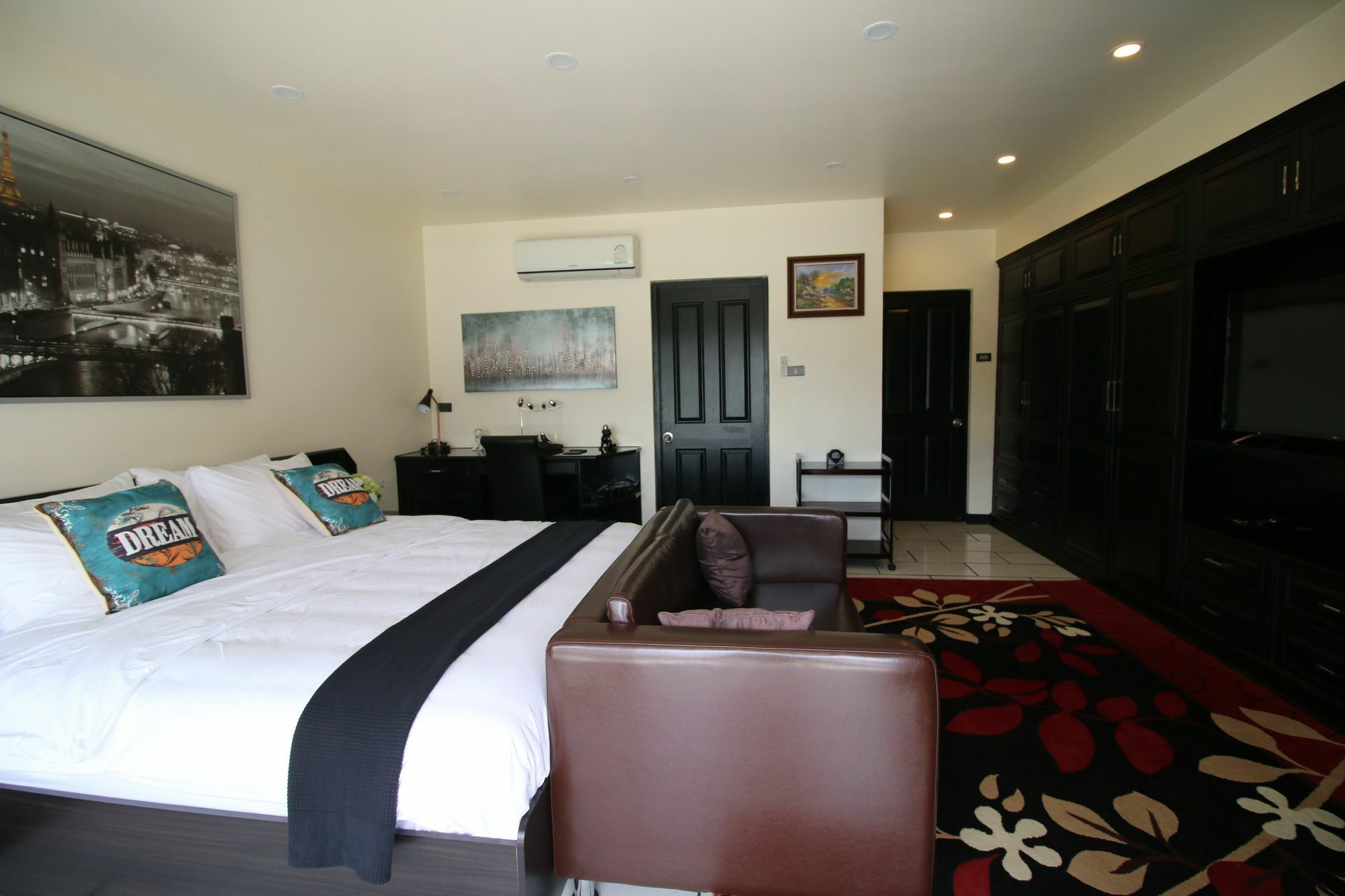 161 3* Pattaya