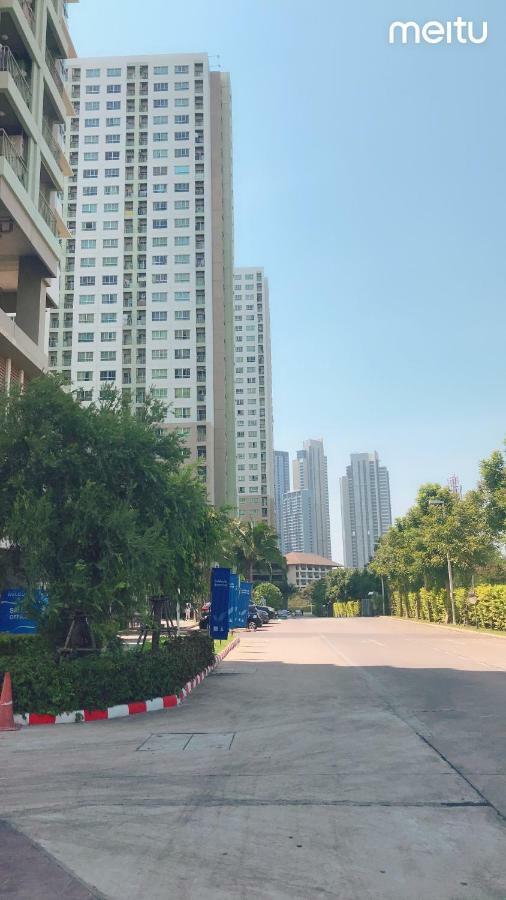 Lumpini Ville Naklua Apartment
