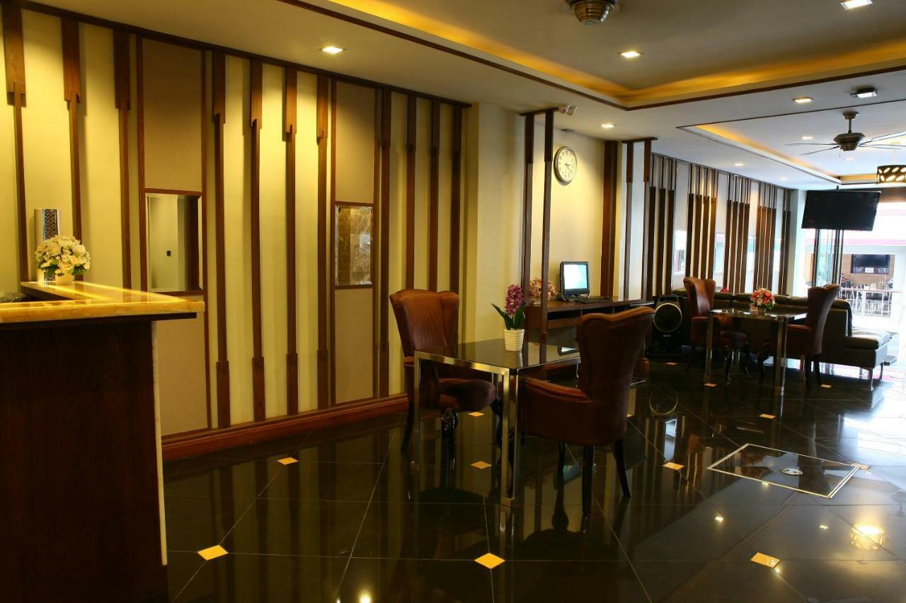 H.boutique 3*