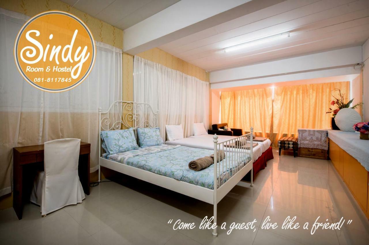 Sindy's Hostel *