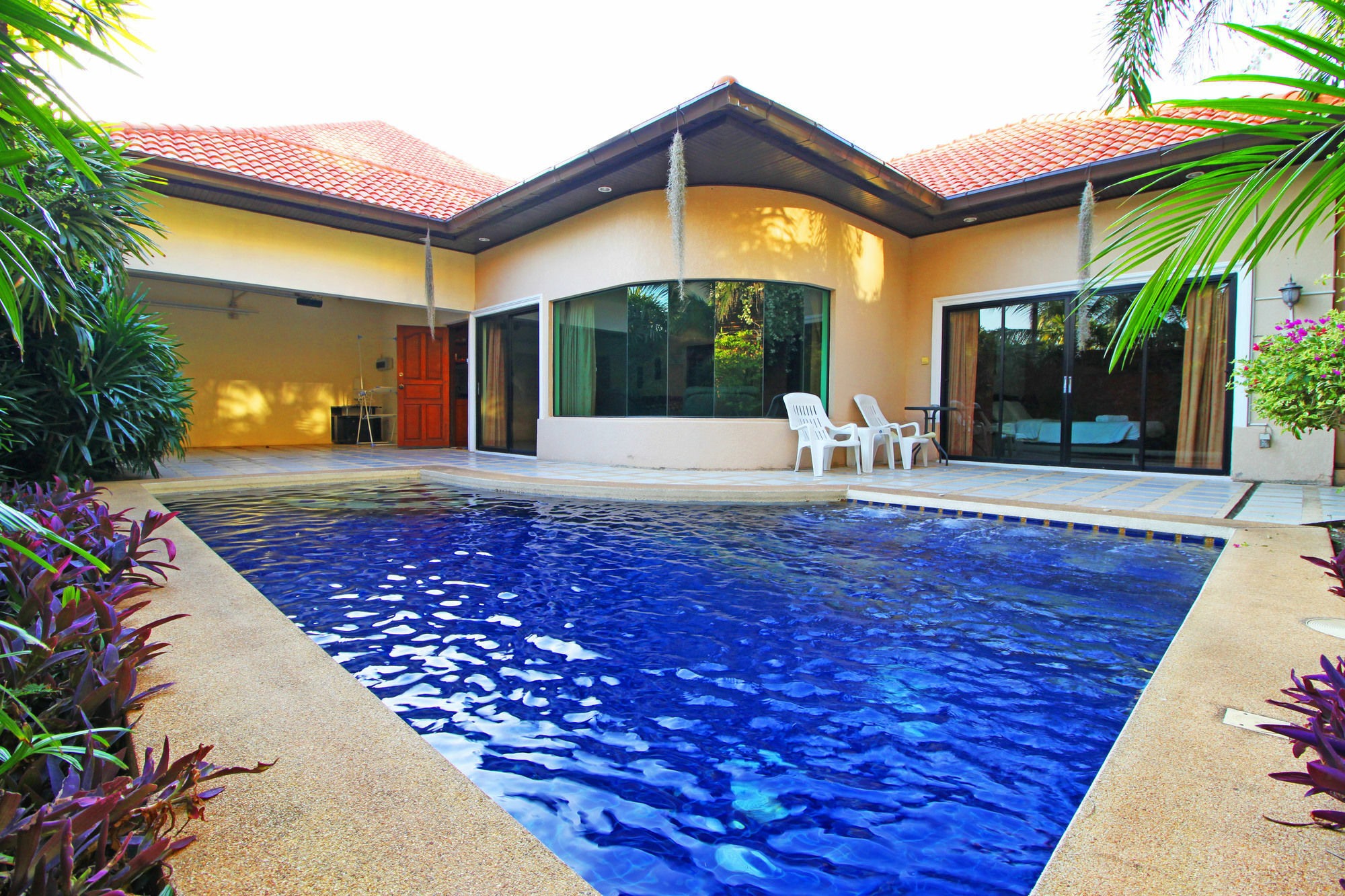 Villa Cosy Pool By Sunny