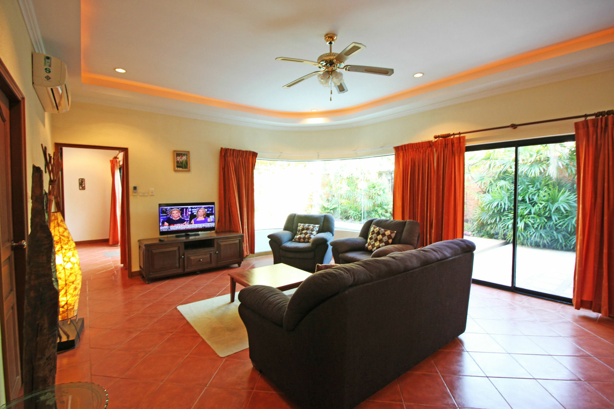 Cosy Pool By Sunny Pattaya
