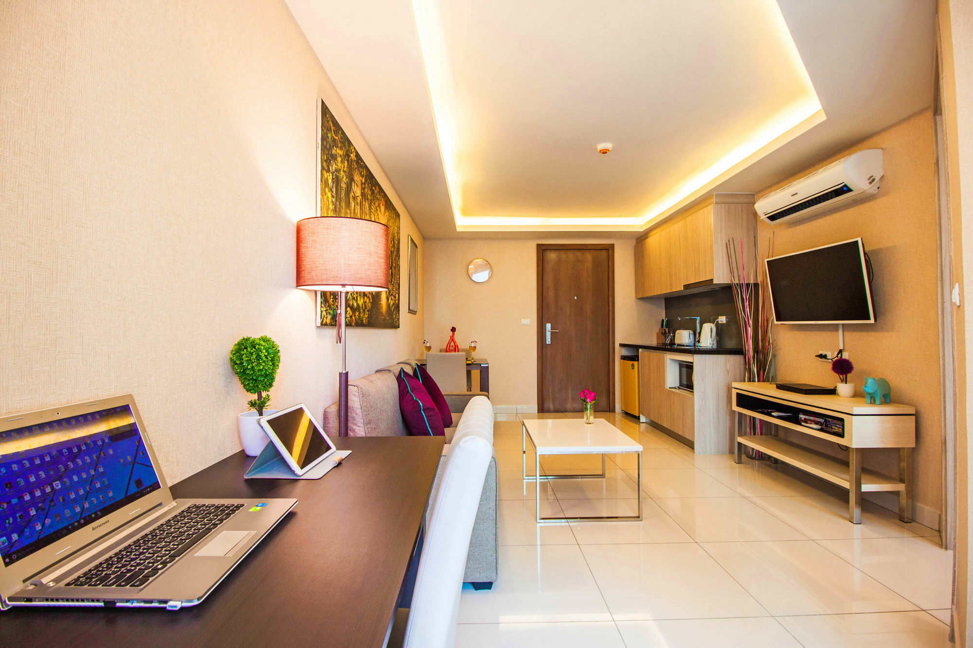 Laguna Bay 2 By Sunny Apartment *