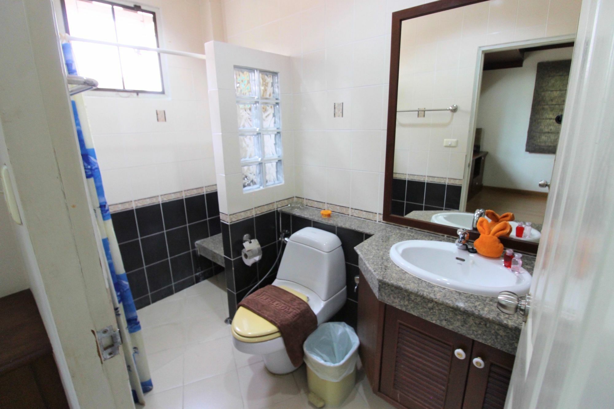 The Hidden Gem Villa