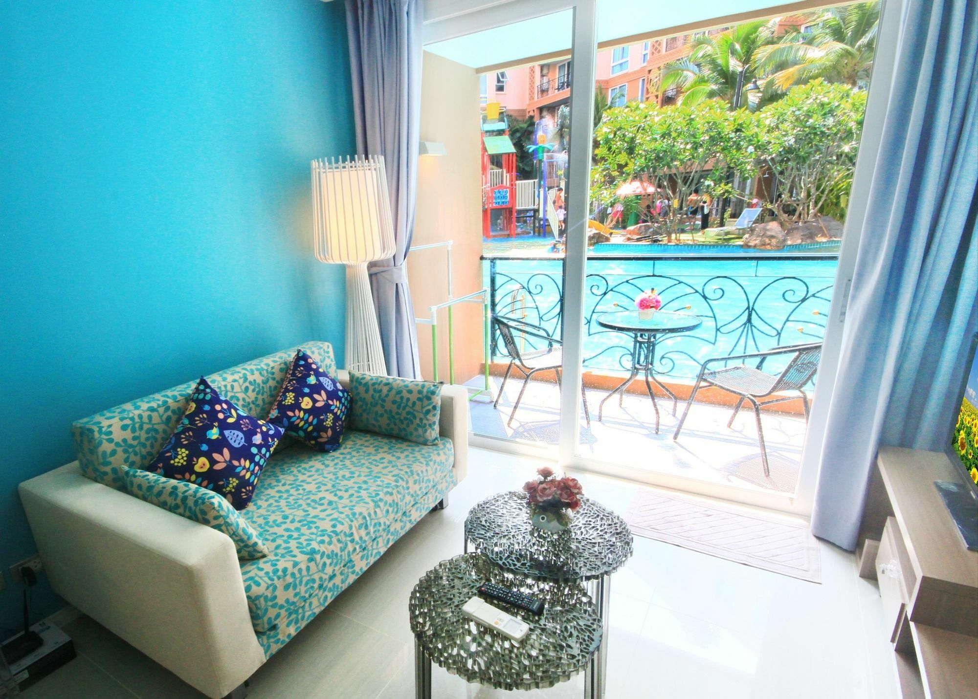 Atlantis & Water Park By The Sea 2*