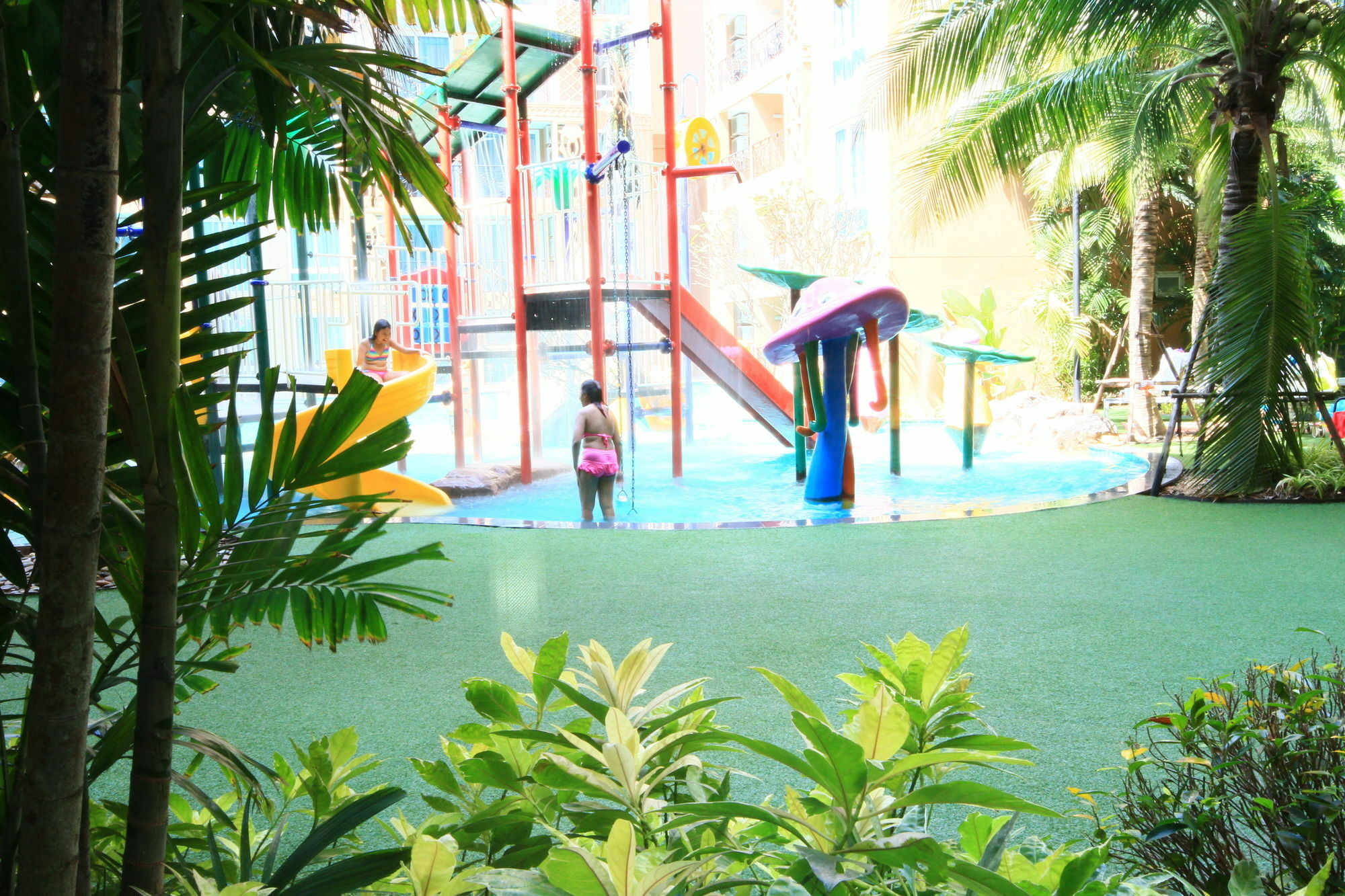 Atlantis & Water Park By The Sea Pattaya