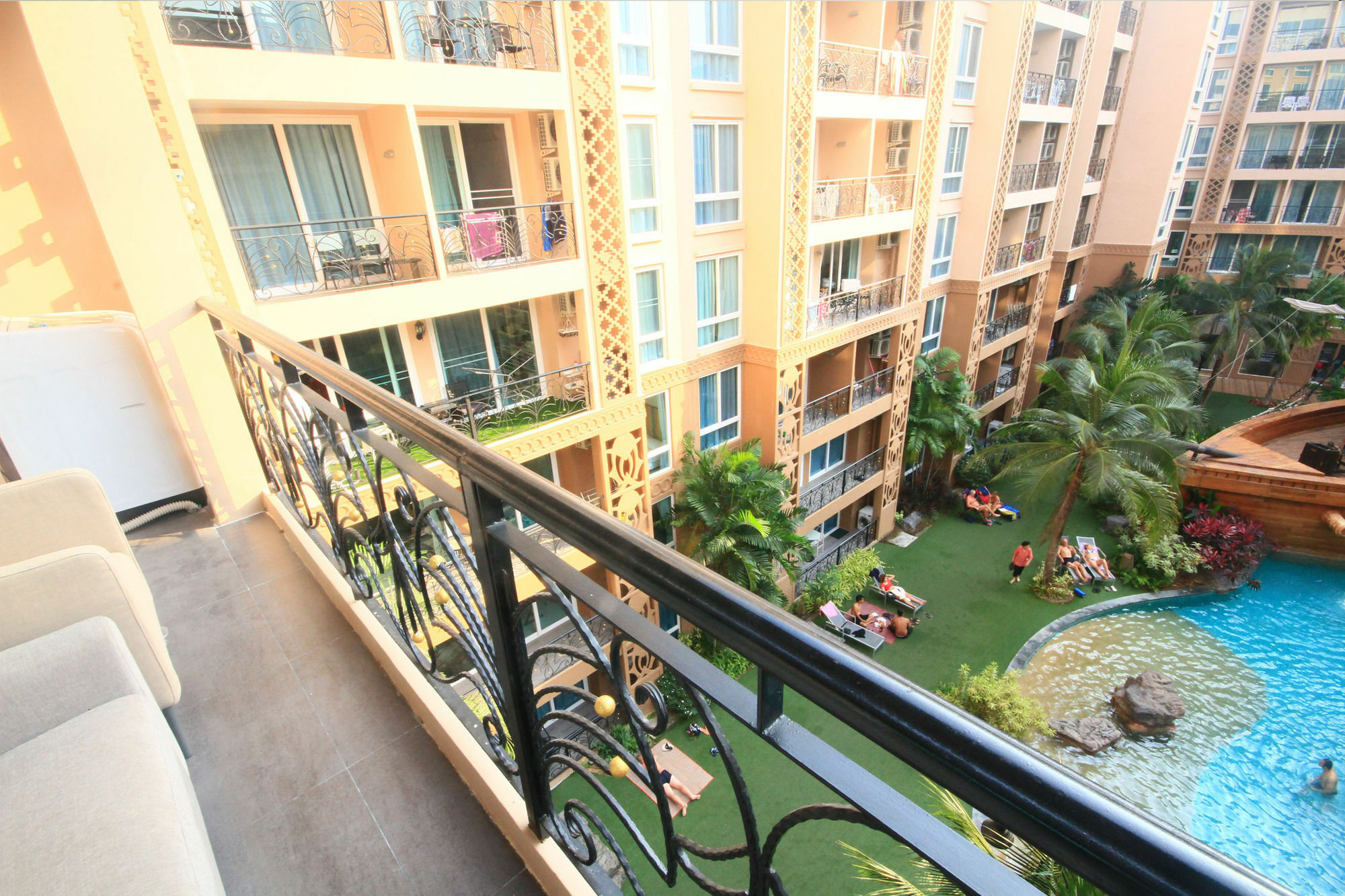 Atlantis & Water Park By The Sea Hotel