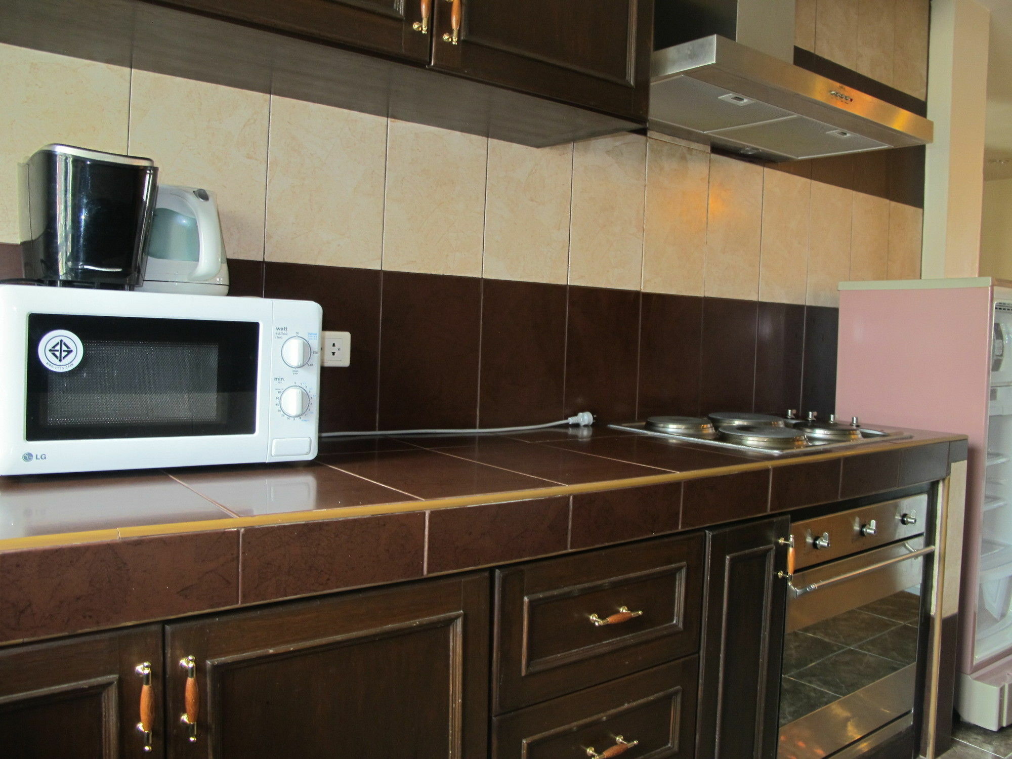 Rouge Service Apartment Pattaya