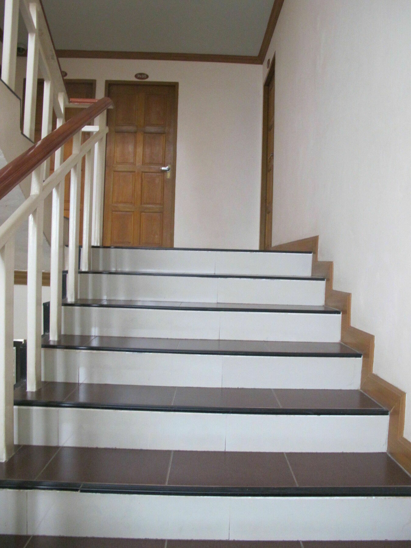 Rouge Service Apartment Pattaya