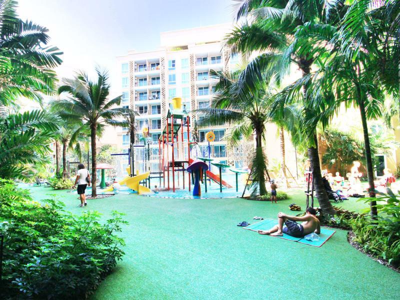 Hotel Atlantis & Water Park By The Sea Pattaya