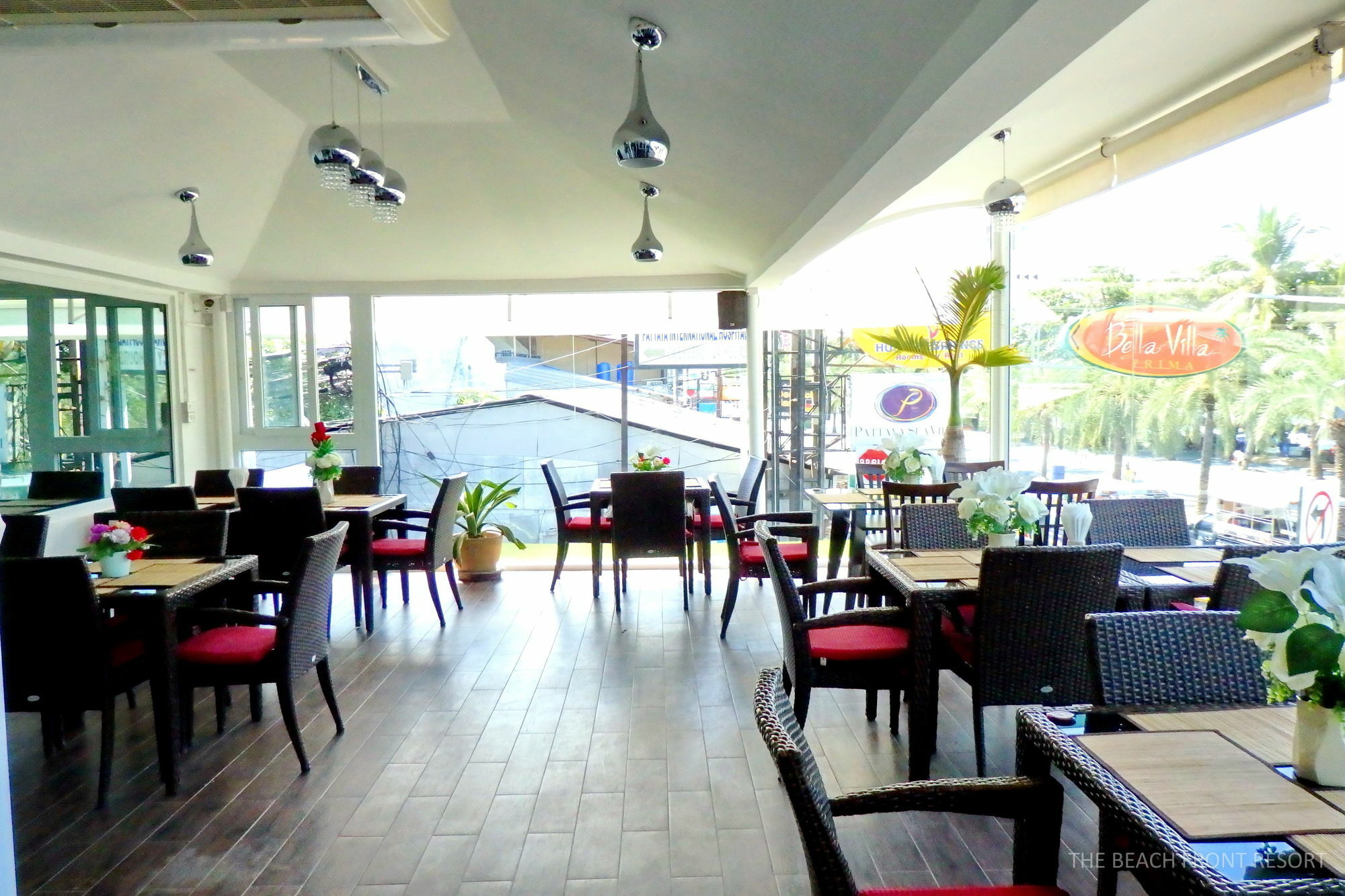 The Front Resort, Hotel 3*