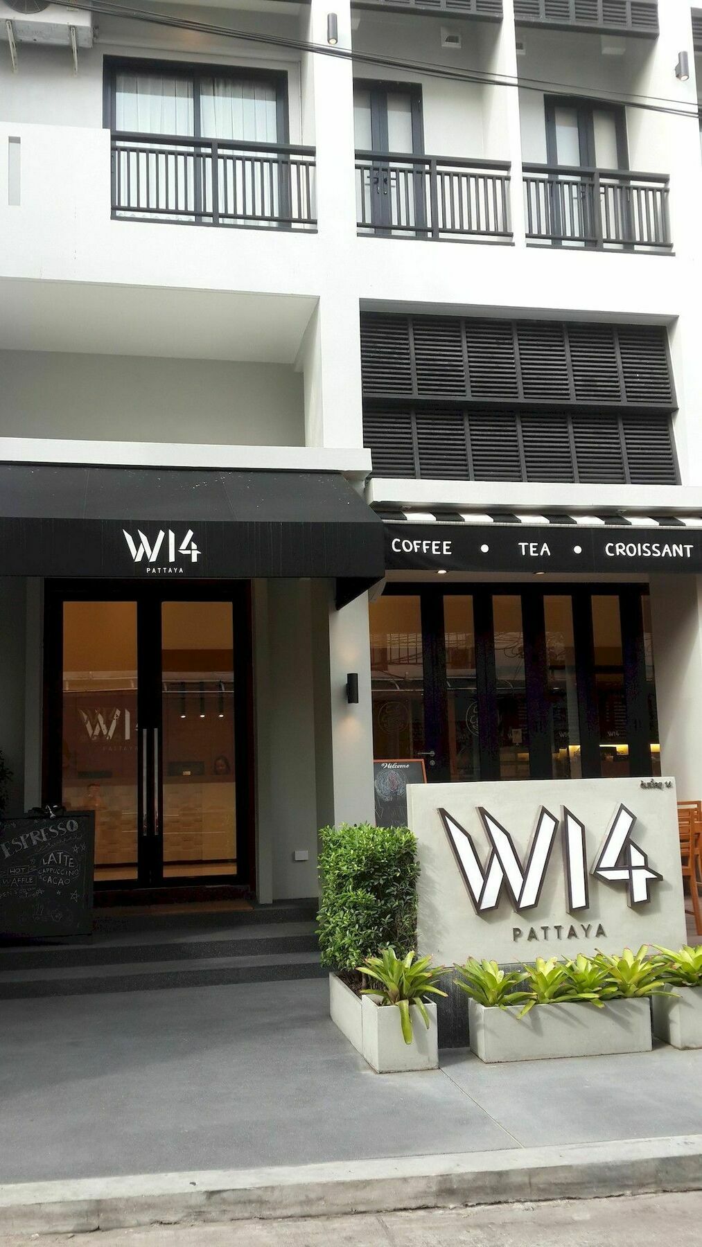 W14 3* Pattaya