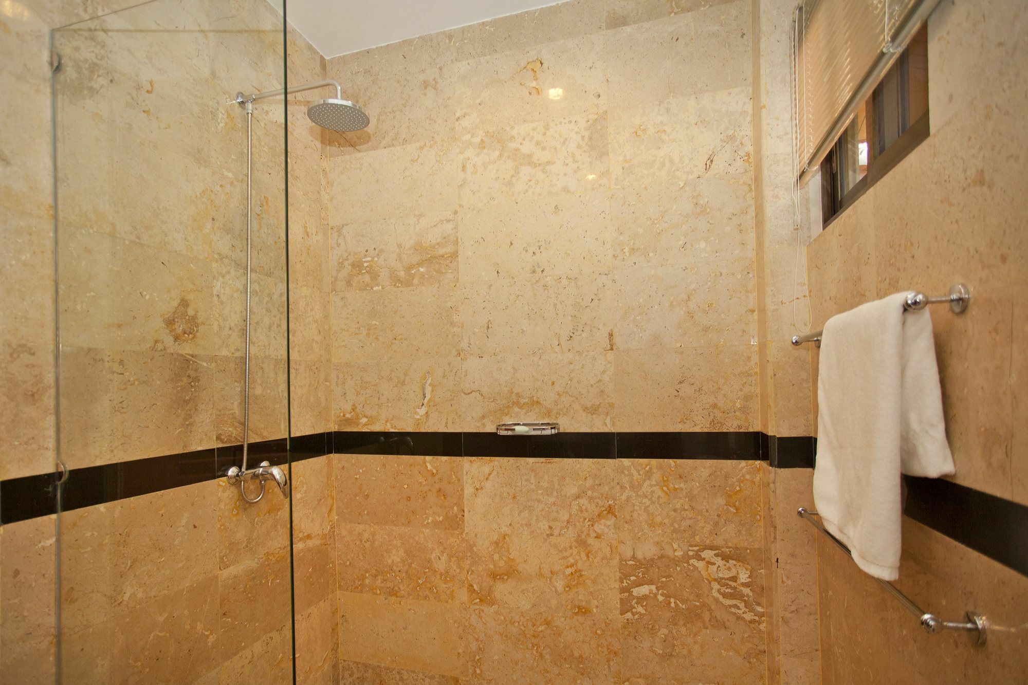 Sunny Villa Pattaya