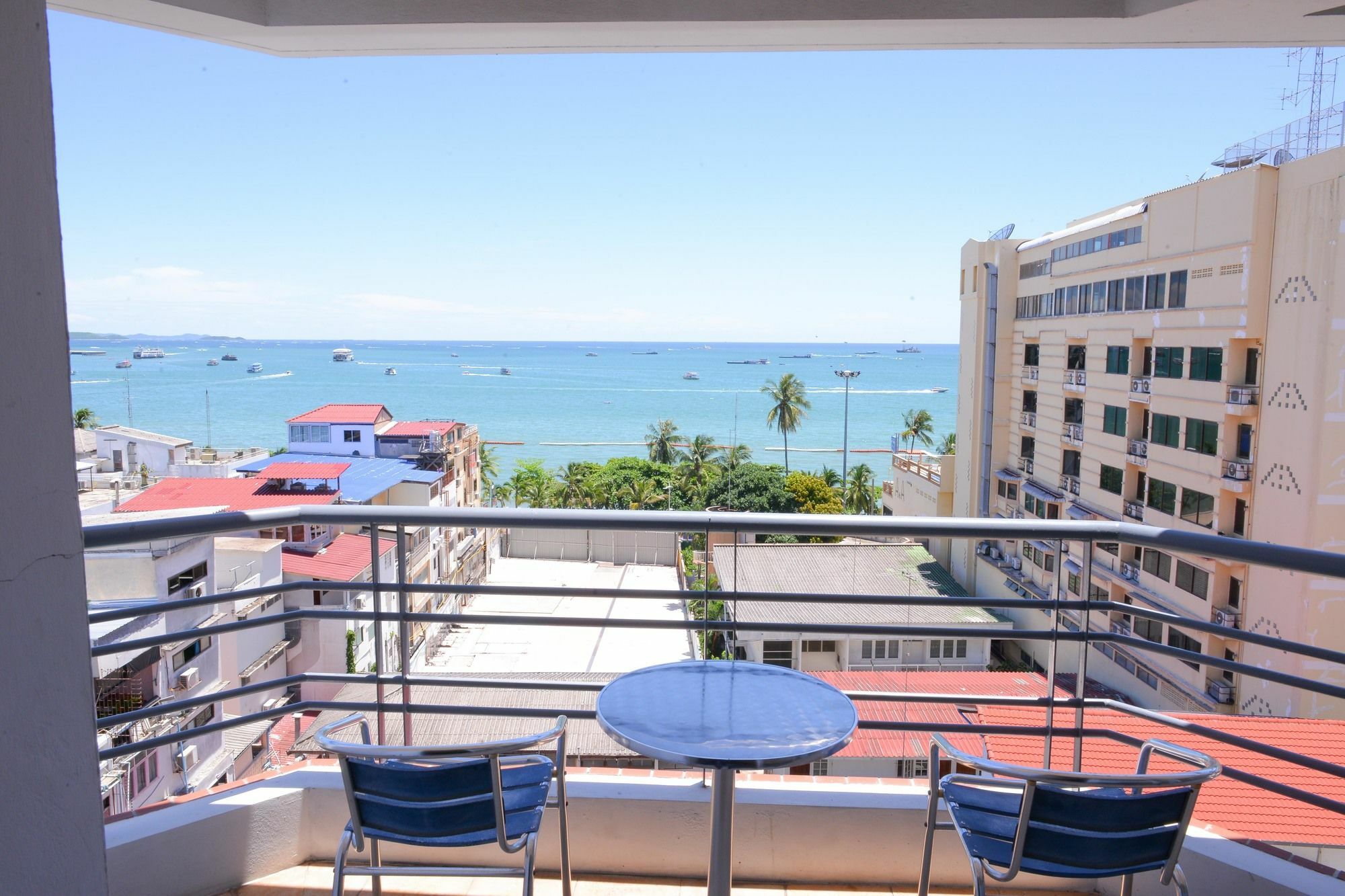 Sandy Spring Hotel 3*
