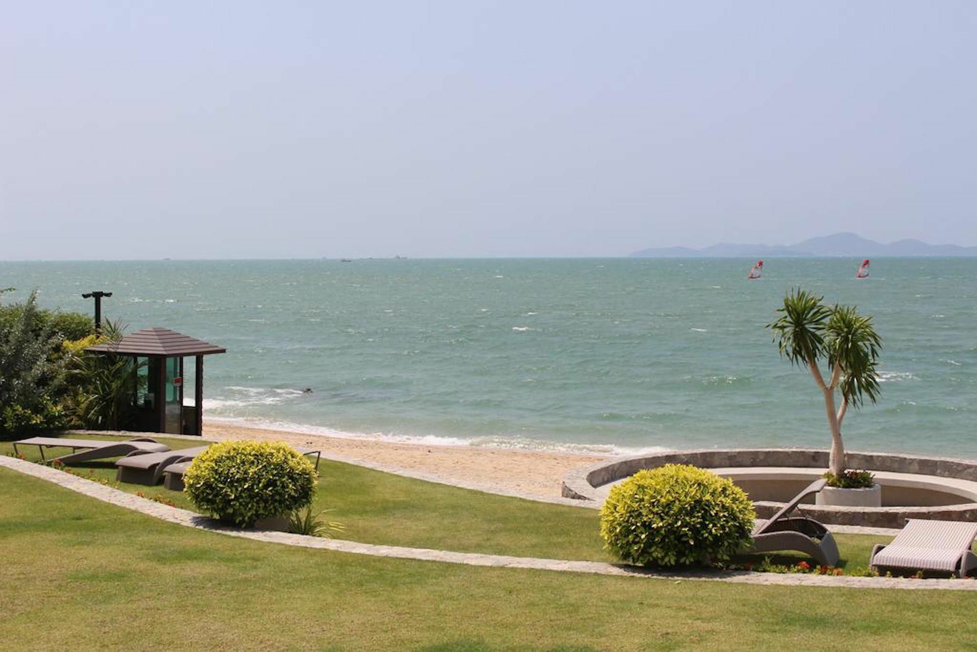 The Palm Wongamat Apartment Pattaya