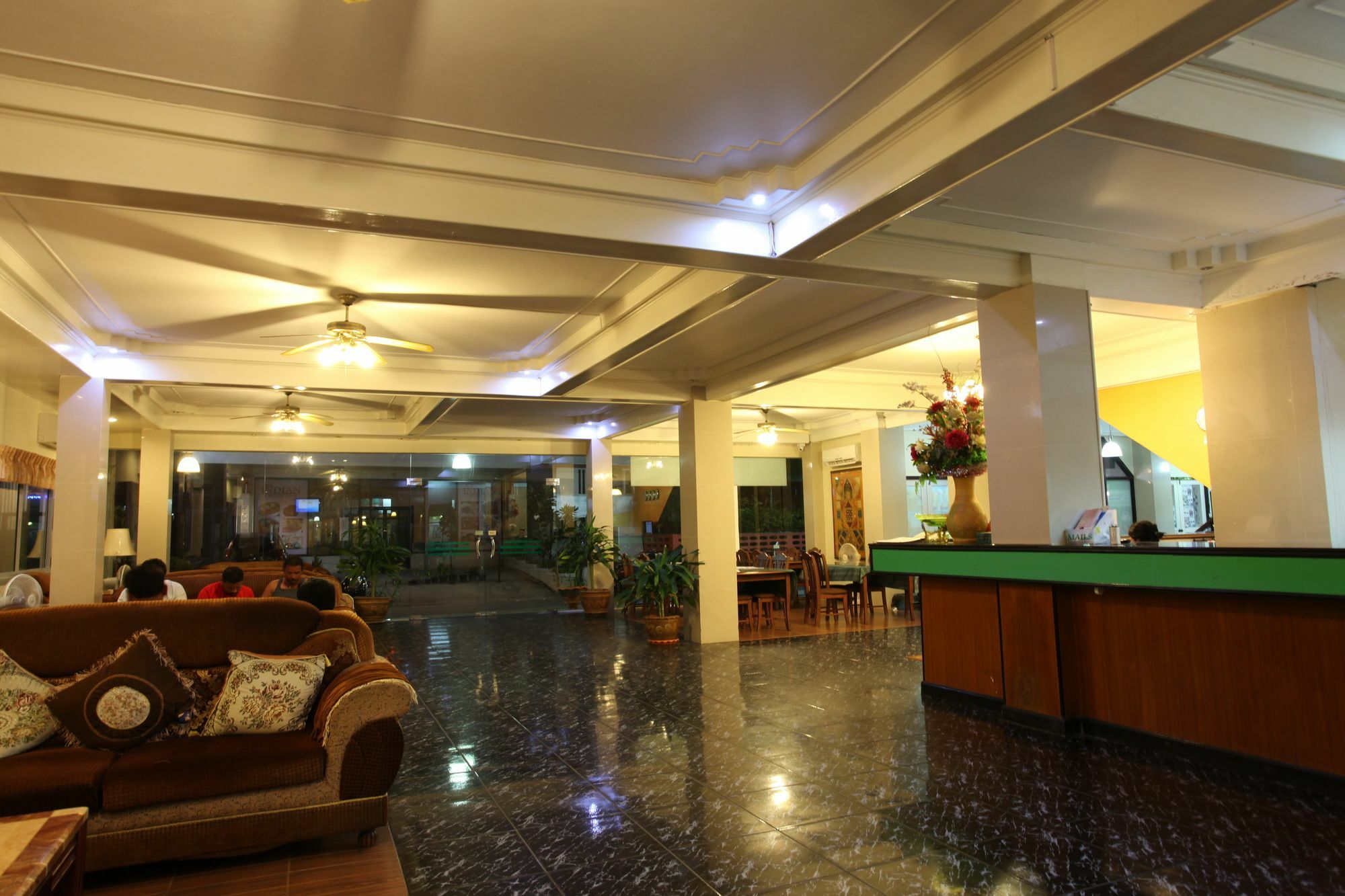 Home Pattaya Hotel Hotel