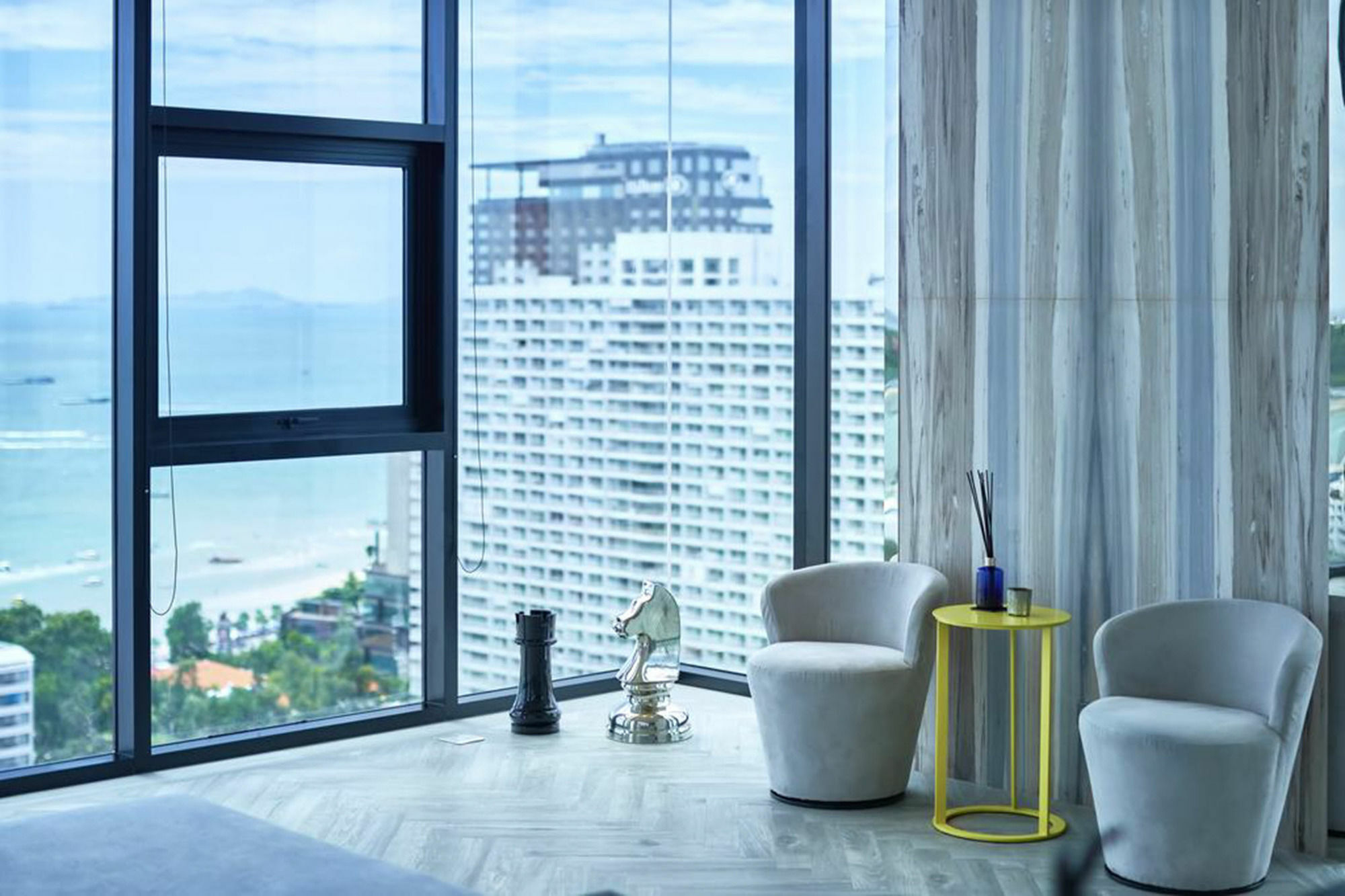 Aparthotel Sea View Long Balcony With Rooftop Pool In 3*