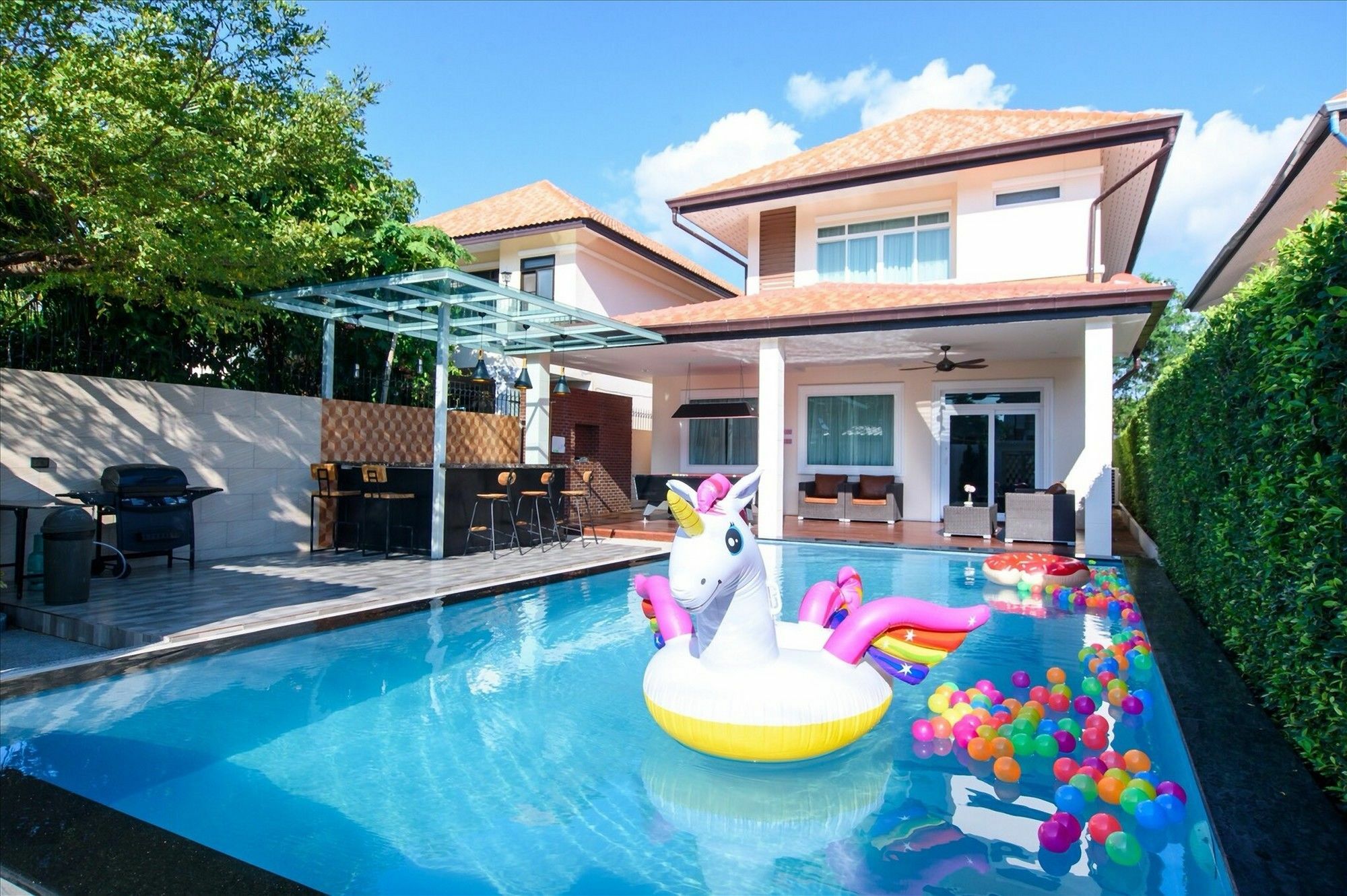 4bd Pool With Jacuzzi - Exquisite Pool A Villa *
