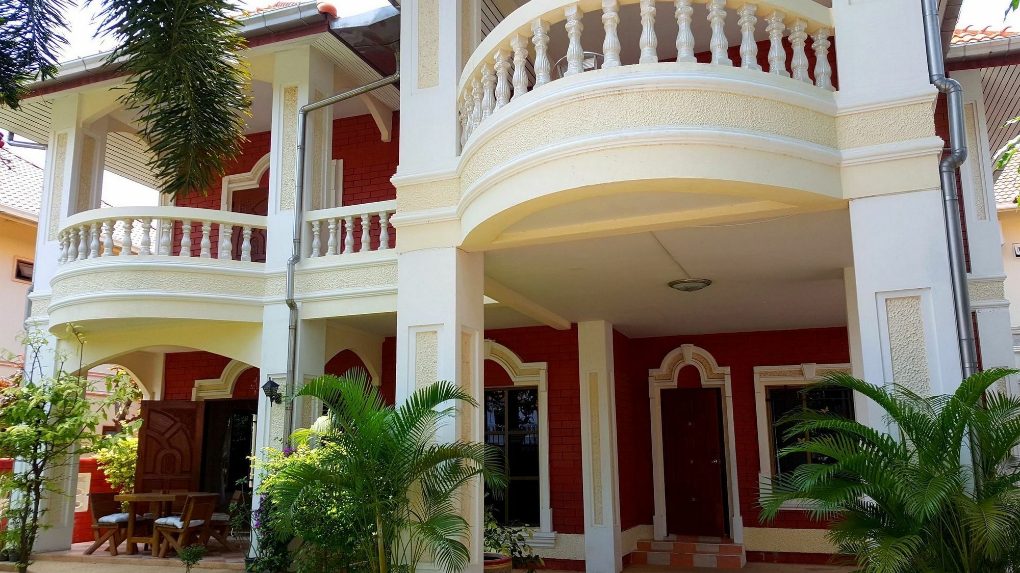 Thai Care * Pattaya