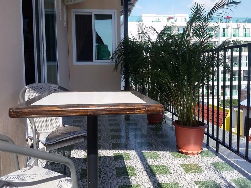 Patumnak Beach Guesthouse