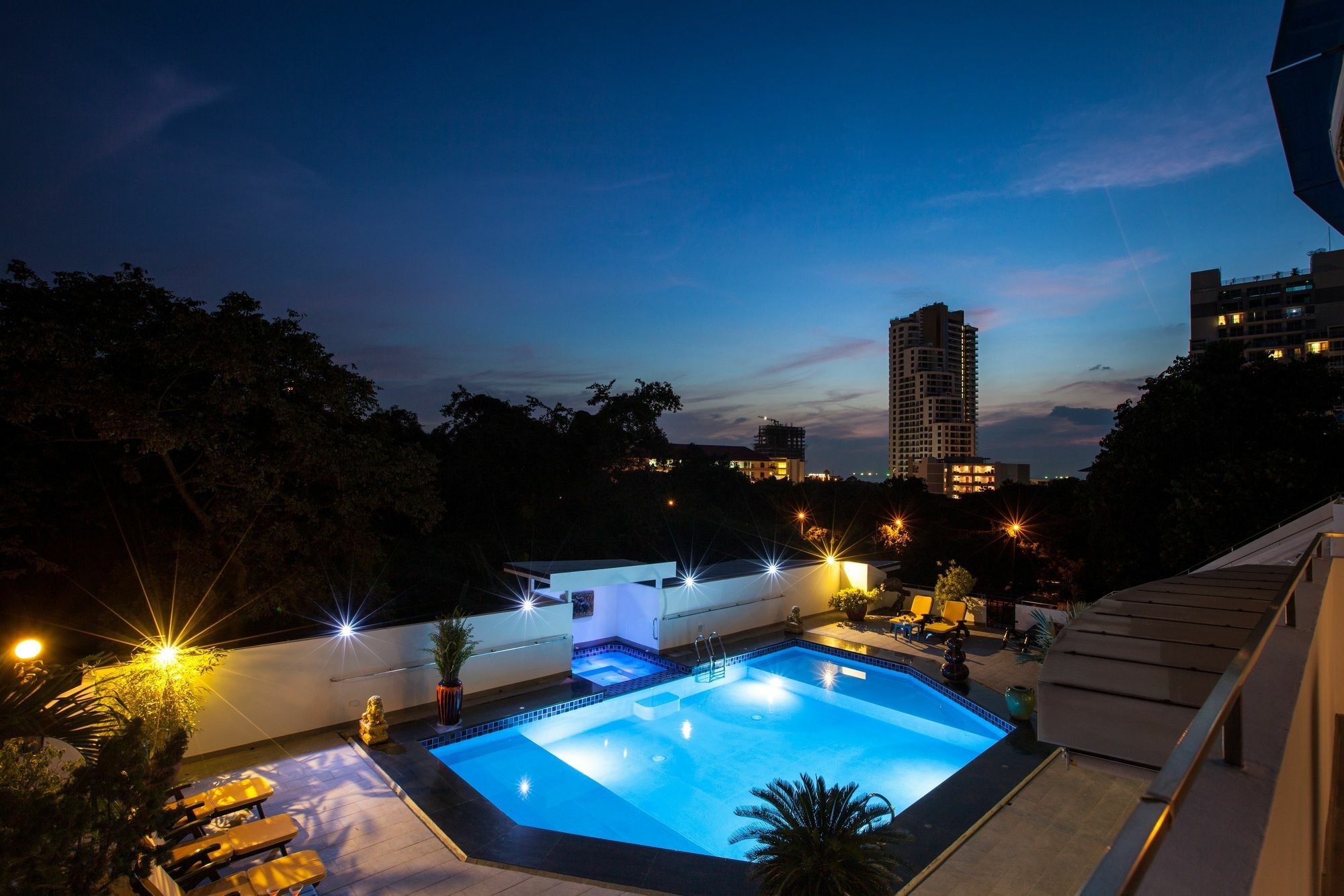Sharrow Bay Pousada Pattaya