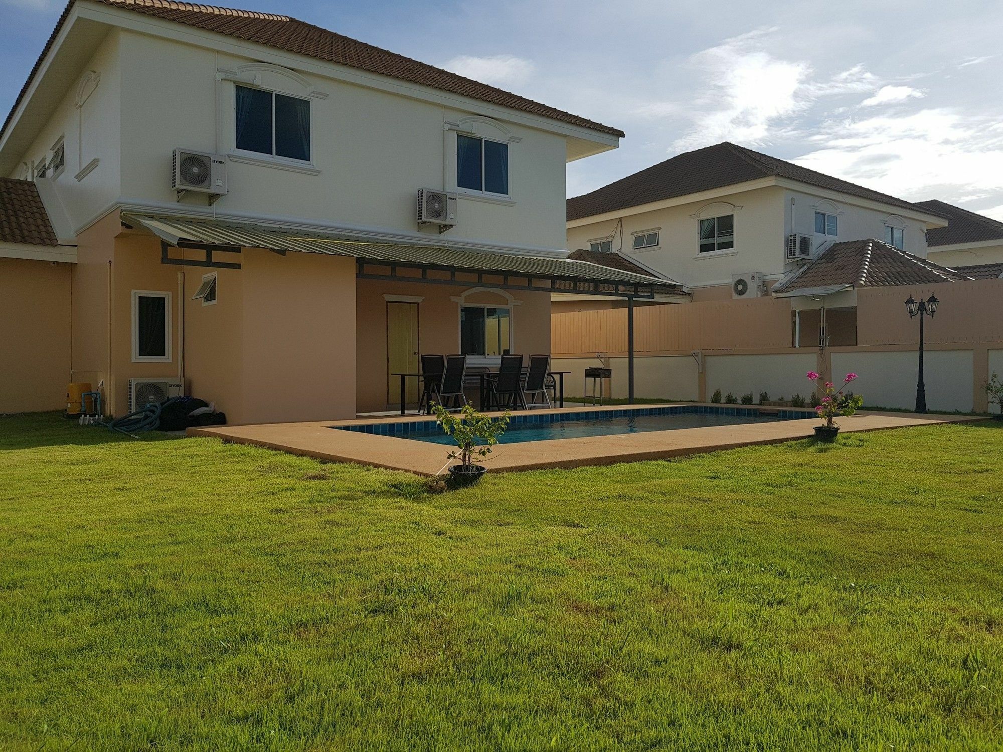Ty 233 Villa Pattaya