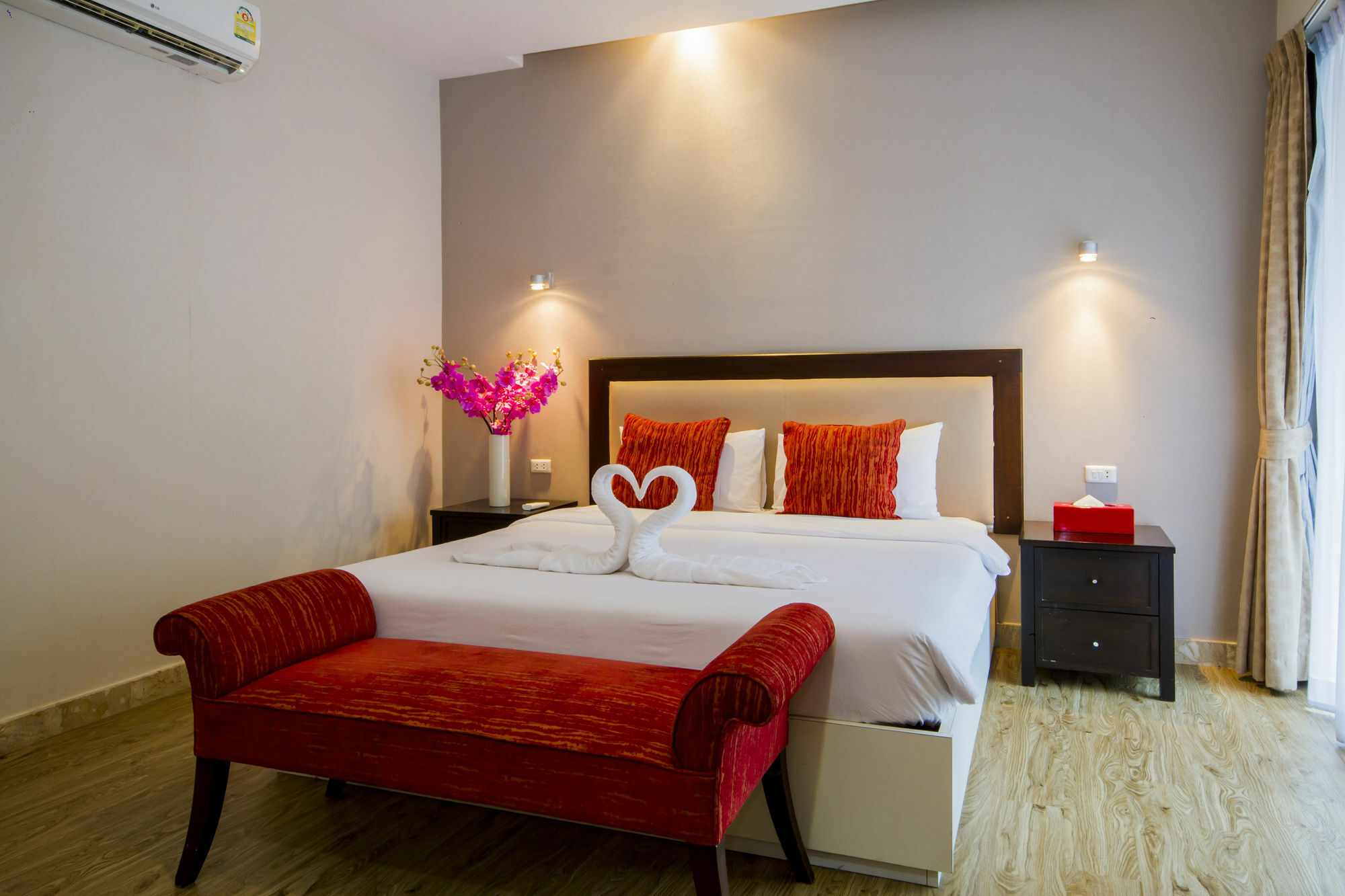Pratamnak Hotel