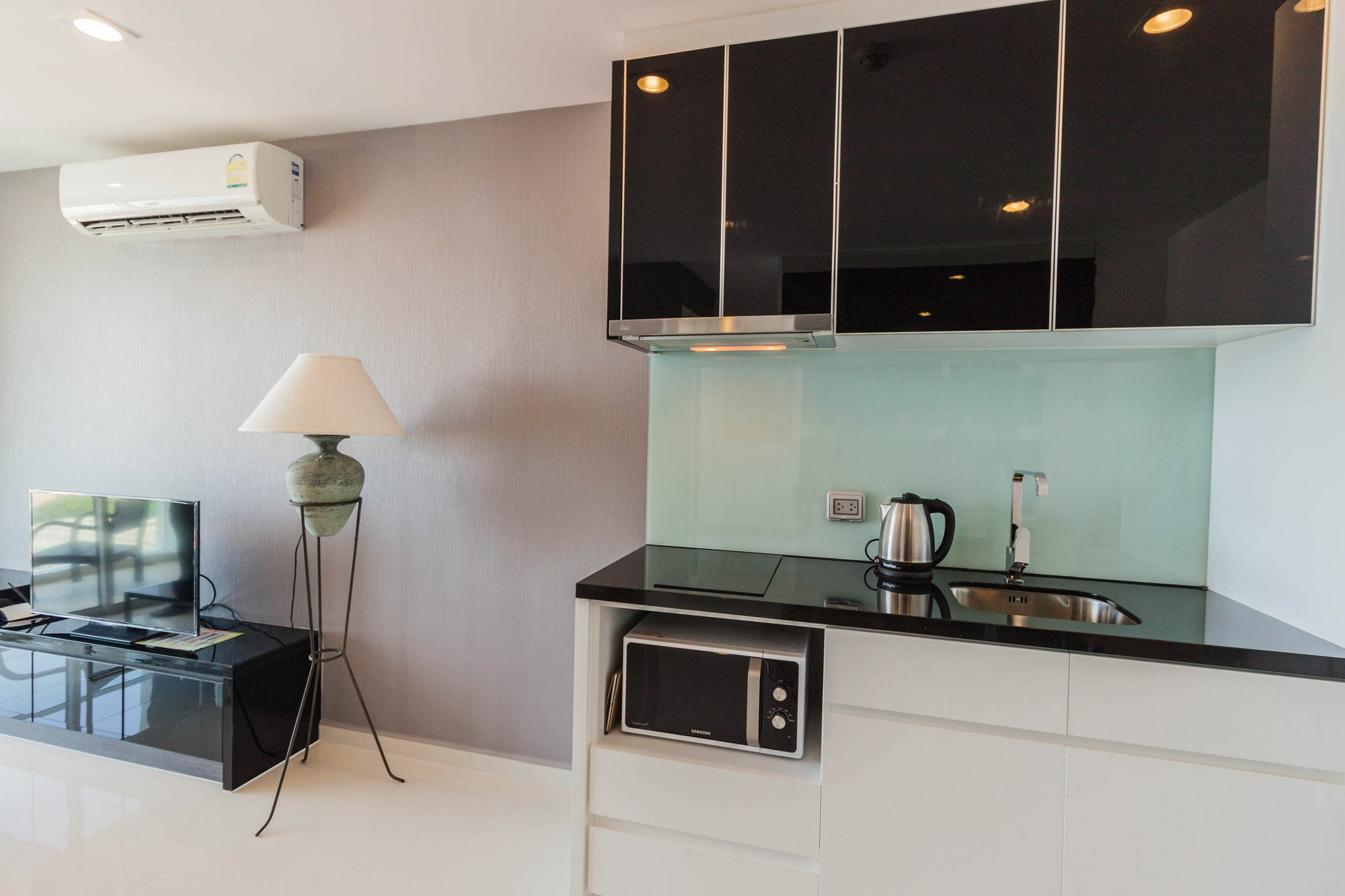 Apartment Vision Pratumnak By Sunny *