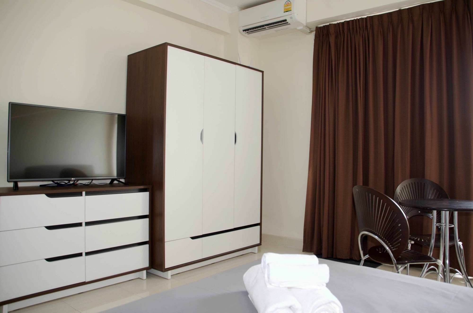Thepthip Artdeco Pattaya