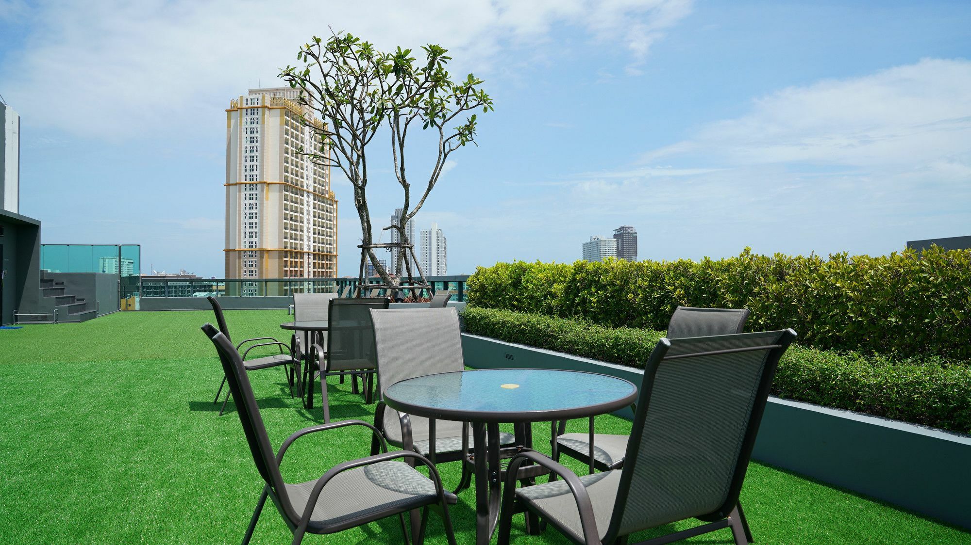 Urban Attitude Apartment