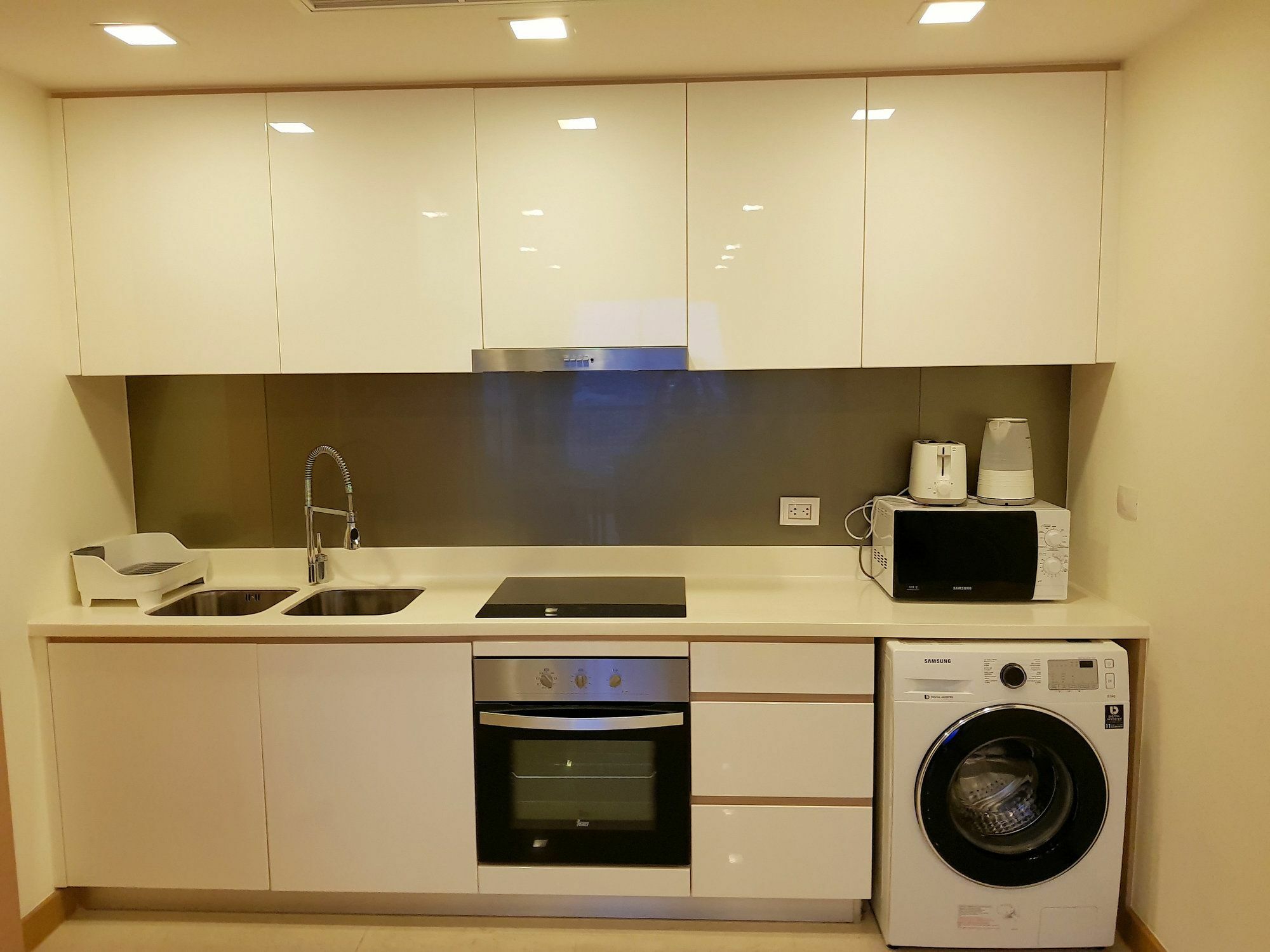 The Palm 2br By 3*