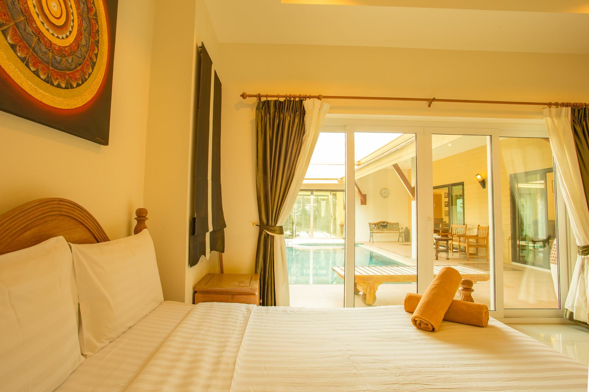 Natcha Pool * Pattaya